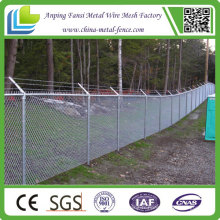 Système de clôture de fil de fer à coques en fer à coques PVC